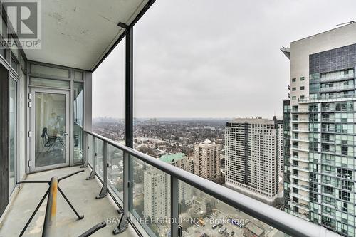Lph04 - 5180 Yonge Street, Toronto, ON - Outdoor With View With Exterior