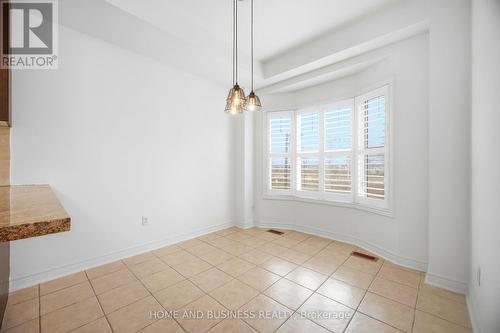 29 - 2410 Woodstock Trail, Oakville, ON - Indoor Photo Showing Other Room