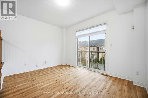 29 - 2410 Woodstock Trail, Oakville, ON - Indoor Photo Showing Other Room