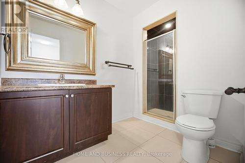 29 - 2410 Woodstock Trail, Oakville, ON - Indoor Photo Showing Bathroom