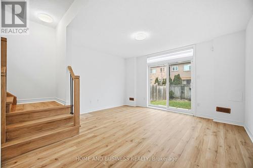 29 - 2410 Woodstock Trail, Oakville, ON - Indoor Photo Showing Other Room