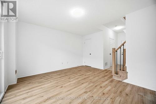 29 - 2410 Woodstock Trail, Oakville, ON - Indoor Photo Showing Other Room