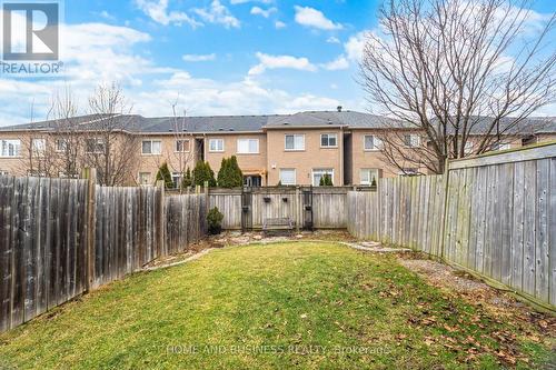 29 - 2410 Woodstock Trail, Oakville, ON - Outdoor