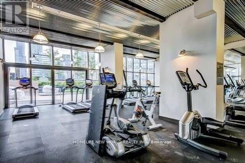 4001 - 5 St. Joseph Street, Toronto, ON - Indoor Photo Showing Gym Room