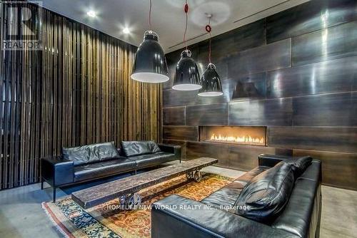 4001 - 5 St. Joseph Street, Toronto, ON - Indoor Photo Showing Other Room