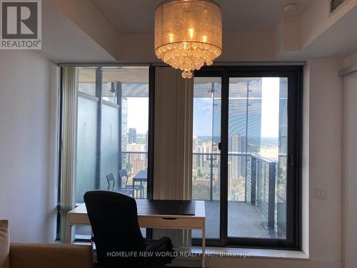 4001 - 5 St. Joseph Street, Toronto, ON - Indoor Photo Showing Dining Room