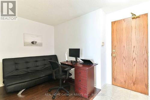 1802 - 4879 Kimbermount Avenue, Mississauga, ON - Indoor Photo Showing Office