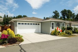 54-7586 Tetayut Rd  Central Saanich, BC V8M 0B4