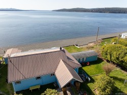 220 1ST St  Sointula, BC V0N 3E0