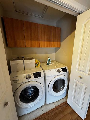 Laundry room - 7844 Rue Lemelin, Brossard, QC - Indoor Photo Showing Laundry Room
