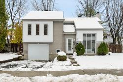 135 Rue de Provence  L'Île-Perrot, QC J7V 8S4