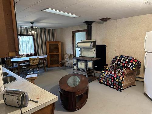 6185 Highway 4, Linacy, NS 