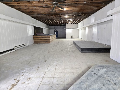 Intérieur - A-4557 Av. Papineau, Montréal (Le Plateau-Mont-Royal), QC - Indoor Photo Showing Other Room