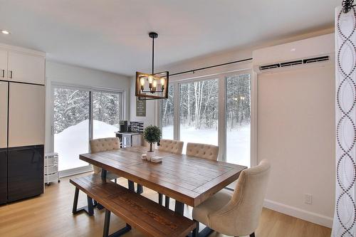 Salle à manger - 14 Ch. Simon-Robitaille, La Corne, QC - Indoor Photo Showing Dining Room