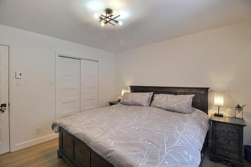 Chambre à coucher principale - 14 Ch. Simon-Robitaille, La Corne, QC - Indoor Photo Showing Bedroom