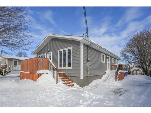 270 Robichaud Ave, Shippagan, NB 