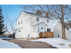 32 Beechwood AVE  Moncton, NB E1A 4Z3