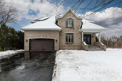 1238 Rue Champêtre  Saint-Lazare, QC J7T 3K9