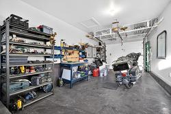 Garage - 