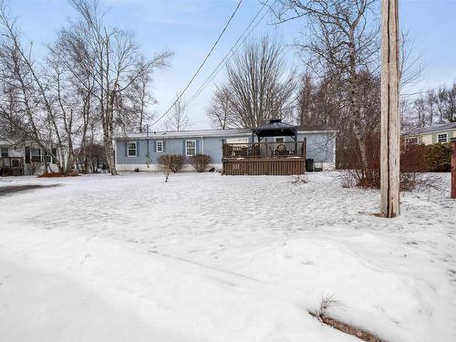 16 Kimberly Court, Amherst, NS 