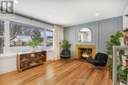 224 Wilshire Avenue, Ottawa, ON - Indoor With Fireplace