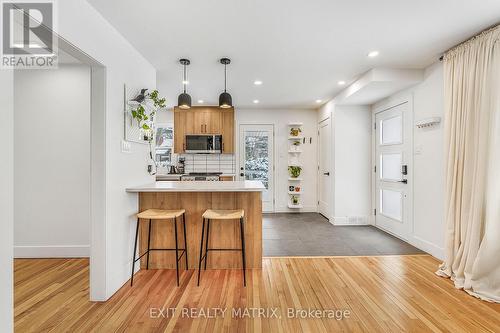 224 Wilshire Avenue, Ottawa, ON - Indoor Photo Showing Kitchen