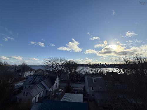 79 Windmill Road, Dartmouth, NS 