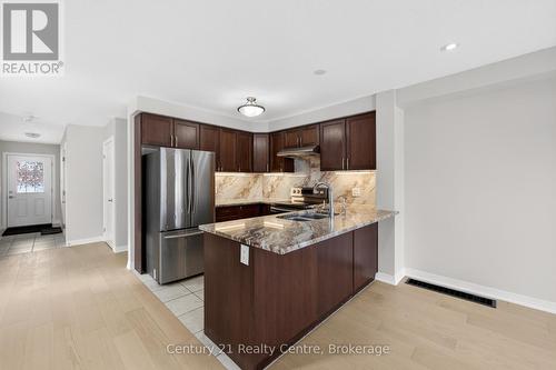 157 South Creek Drive, Kitchener, ON - Indoor Photo Showing Kitchen With Stainless Steel Kitchen With Double Sink