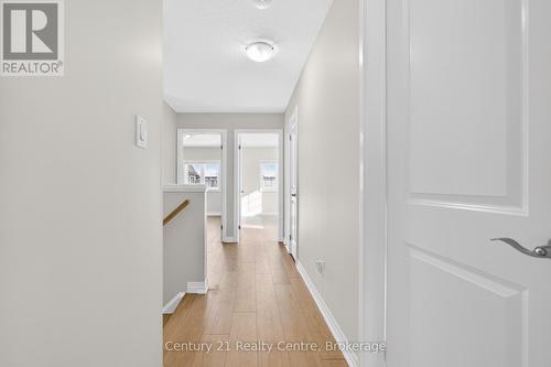 157 South Creek Drive, Kitchener, ON - Indoor Photo Showing Other Room