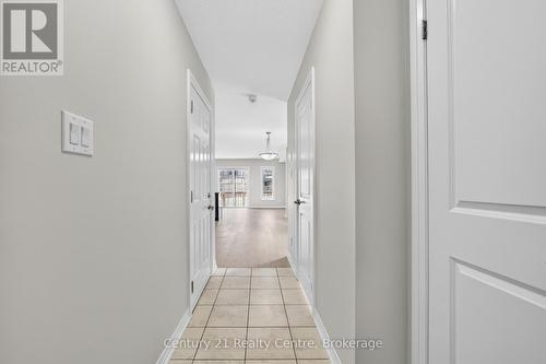 157 South Creek Drive, Kitchener, ON -  Photo Showing Other Room