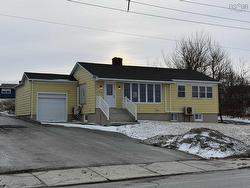 15472 Cabot Trail  Chéticamp, NS B0E 1H0