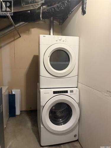 1448 Studer Street, La Ronge, SK - Indoor Photo Showing Laundry Room