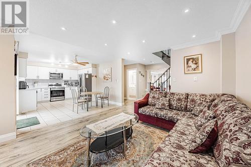 7 Batt Crescent S, Ajax, ON - Indoor Photo Showing Living Room