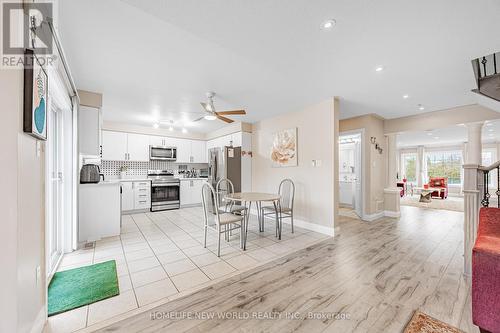 7 Batt Crescent S, Ajax, ON - Indoor