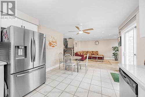 7 Batt Crescent S, Ajax, ON - Indoor Photo Showing Kitchen