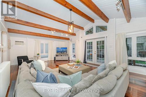 51 Chapel Street, Brampton, ON - Indoor Photo Showing Other Room