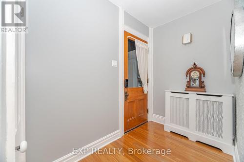 51 Chapel Street, Brampton, ON - Indoor Photo Showing Other Room
