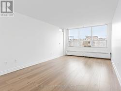 2115 - 390 DIXON ROAD  Toronto, ON M9R 1T4