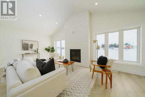 486 Julianna Court, Plympton-Wyoming (Plympton Wyoming), ON - Indoor Photo Showing Other Room With Fireplace