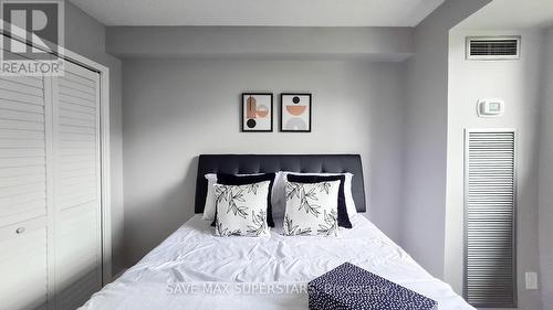 501 - 50 Baif Boulevard, Richmond Hill, ON - Indoor Photo Showing Bedroom