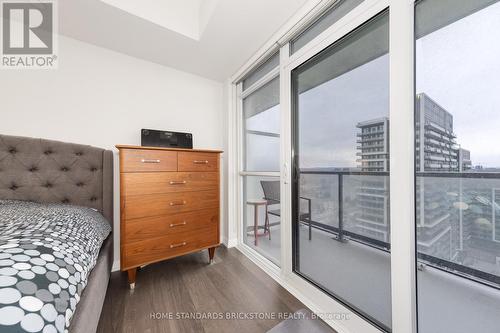 Lph 10 - 65 Oneida Crescent, Richmond Hill, ON - Indoor