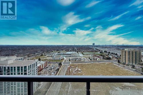 Lph 10 - 65 Oneida Crescent, Richmond Hill, ON - Outdoor With View