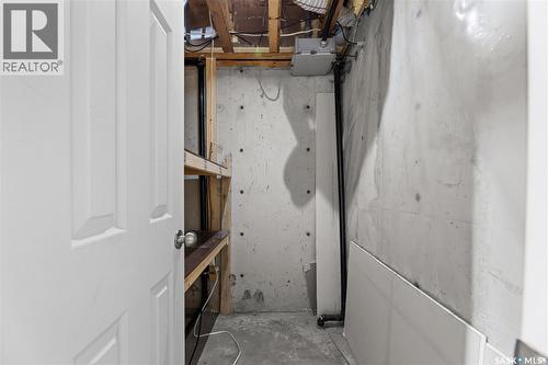 304 715 Hart Road, Saskatoon, SK - Indoor