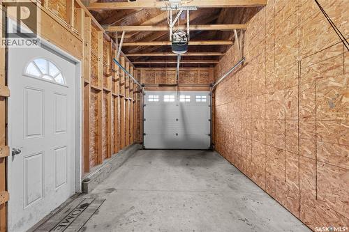 304 715 Hart Road, Saskatoon, SK - Indoor Photo Showing Garage