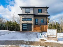 14 Wanders Way  Timberlea, NS B3T 0N8