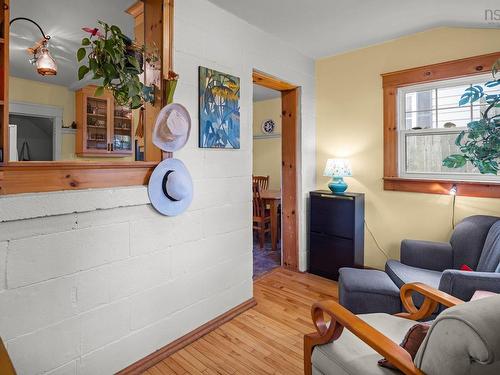 5523 Sebastian Pl, Halifax, NS 