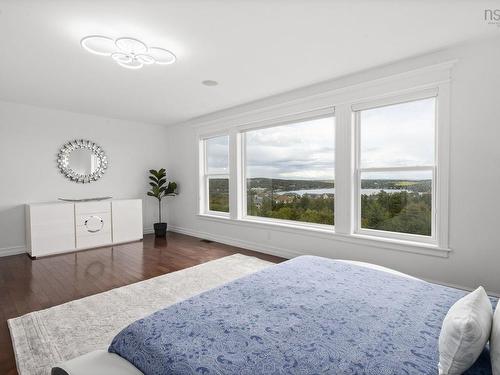 24 Vanier Way, Bedford, NS 