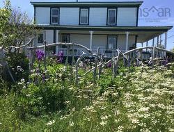 3702 209 Highway  Advocate Harbour, NS B0M 1A0