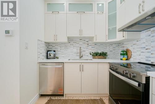 173 Coxwell Avenue, Toronto, ON - Indoor Photo Showing Kitchen