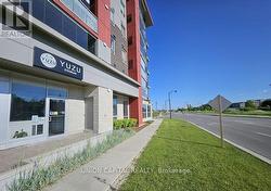 8 - 3380 BUR OAK AVENUE  Markham, ON L6B 1P3